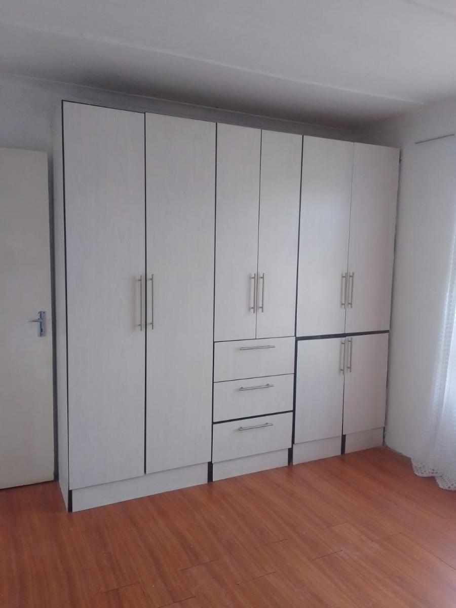 To Let 2 Bedroom Property for Rent in Haven Hills Eastern Cape